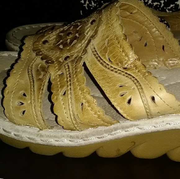 Strictly Comfort Slipons - Picture 3 of 7